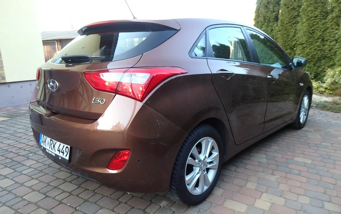 Hyundai I30 cena 32990 przebieg: 163000, rok produkcji 2014 z Dukla małe 667